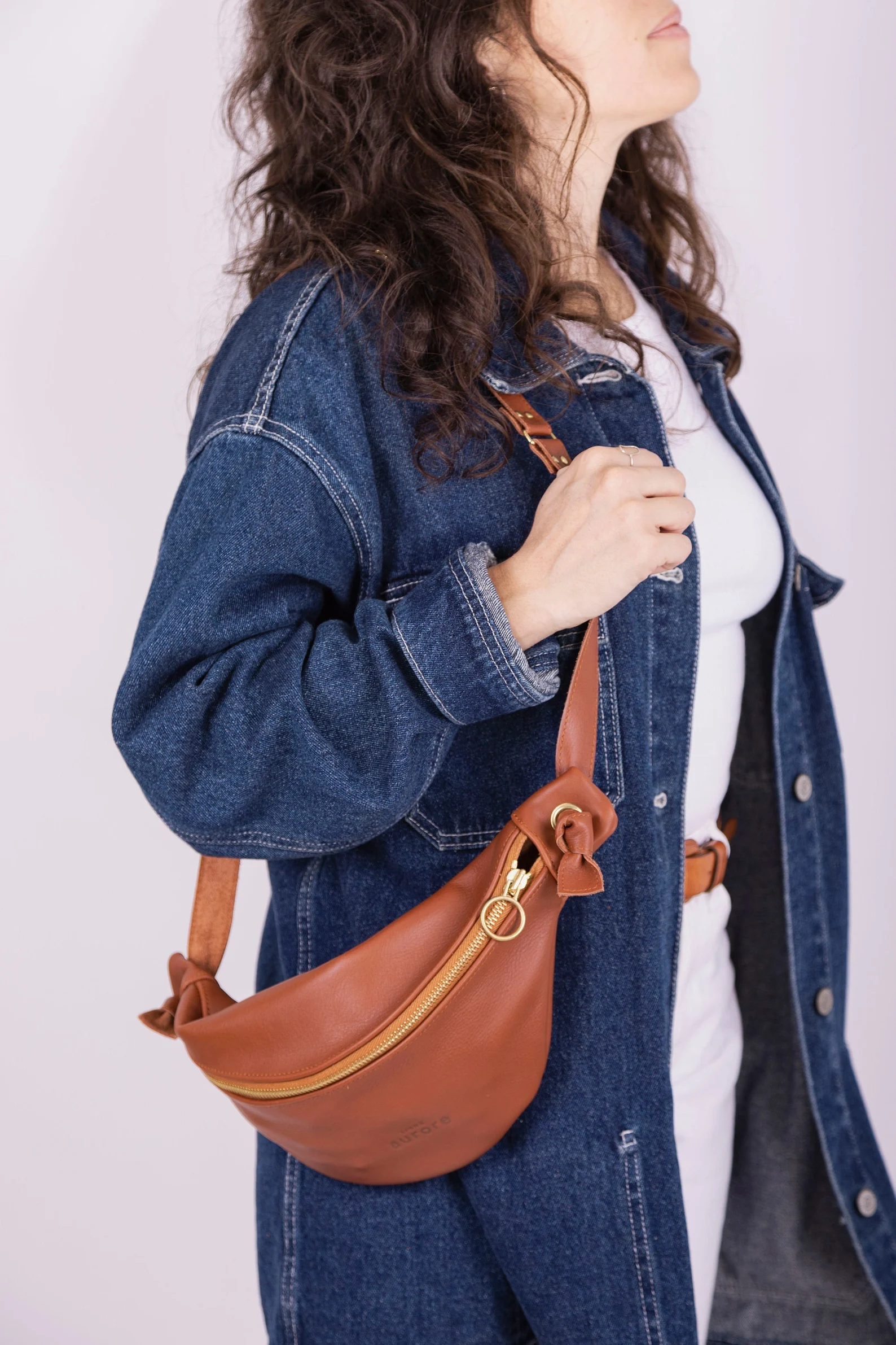 Leather belt bag for women